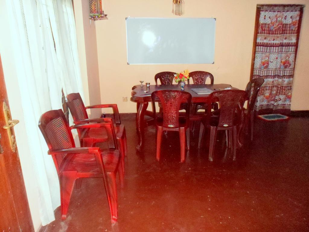 Hikkaduwa Home Stay Exterior photo