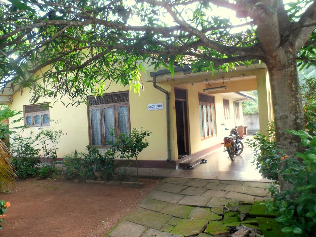 Hikkaduwa Home Stay Exterior photo