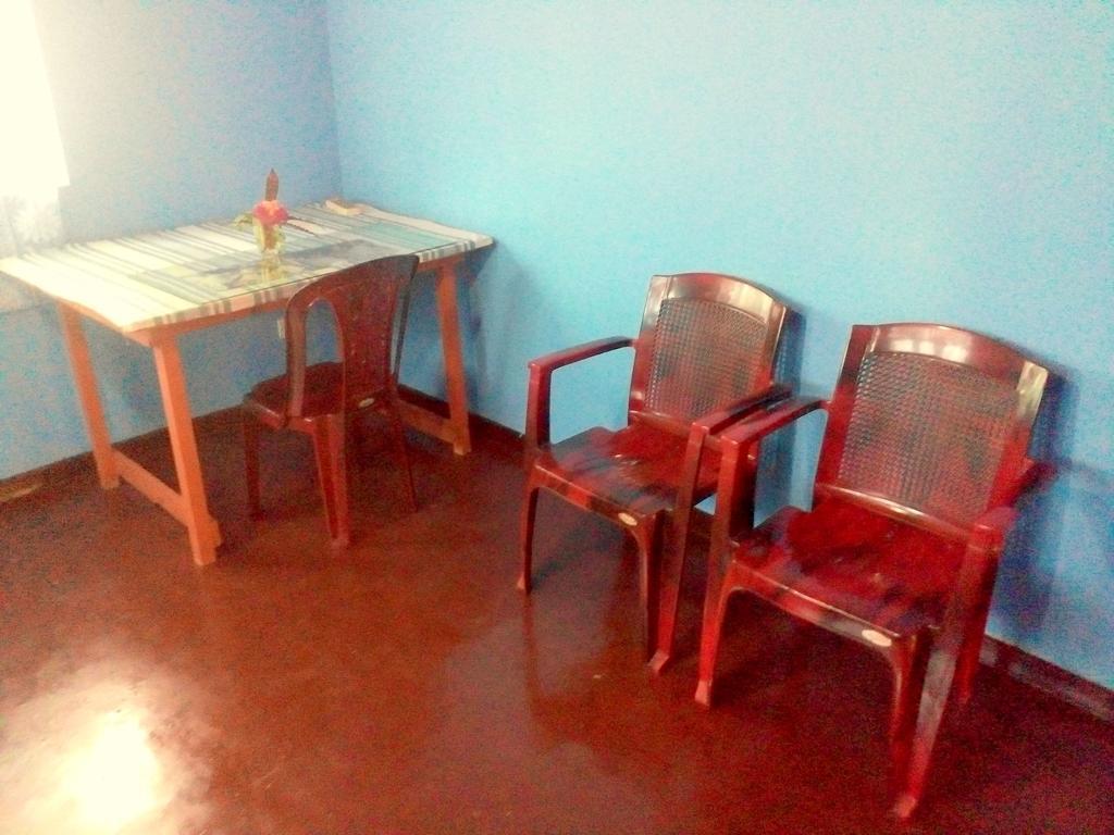 Hikkaduwa Home Stay Room photo